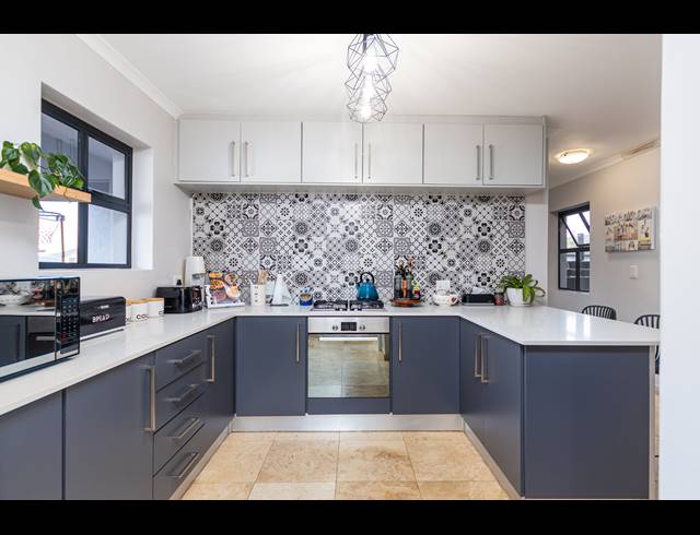 3 BEDROOM FREESTANDING FOR SALE IN ATLANTIC BEACH GOLF ESTATE